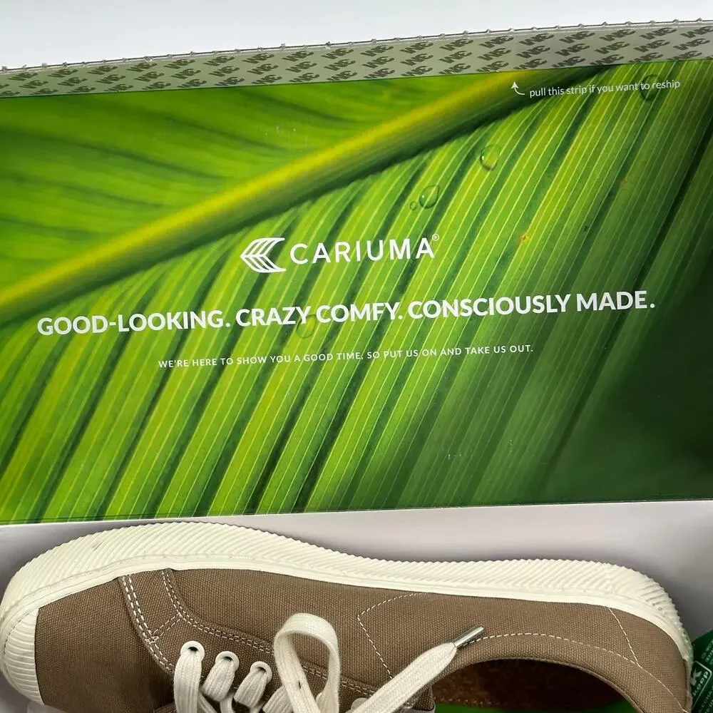 Cariuma sneakers unisex